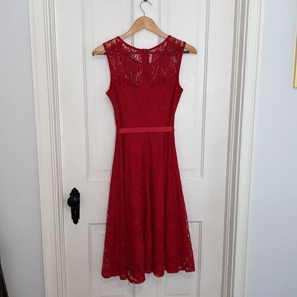 maitai // Lace Dress - Picture 3 of 3